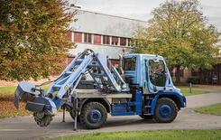 Wurzelstockfräse Mercedes Unimog